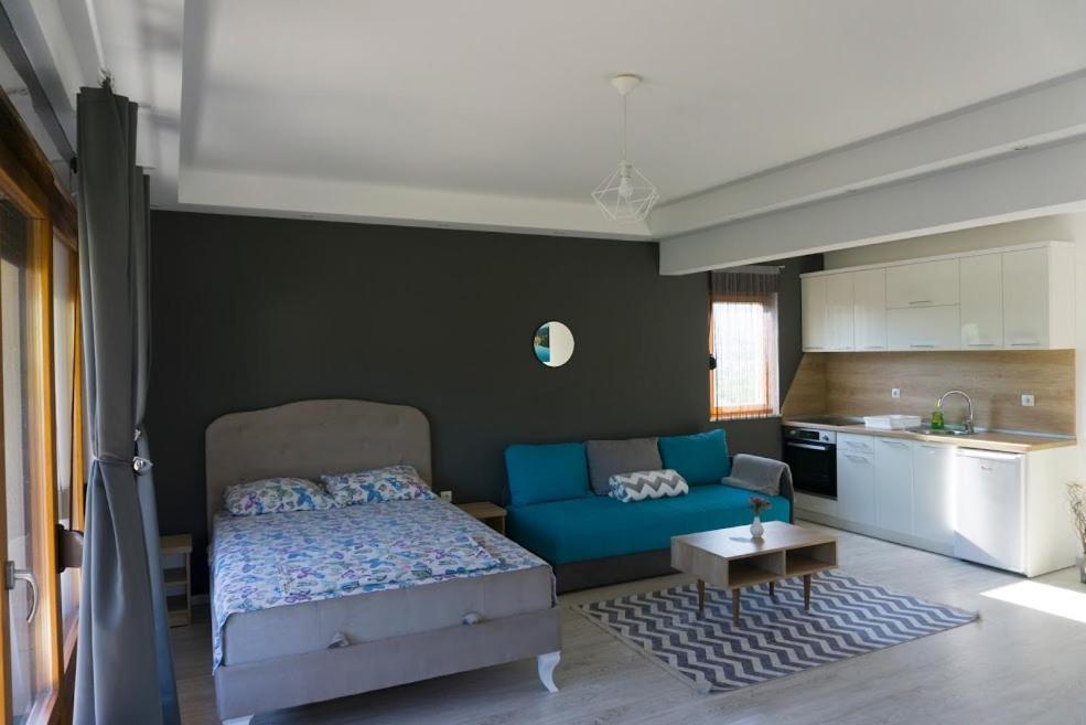 Apartments Ena เทรบินเย ภายนอก รูปภาพ