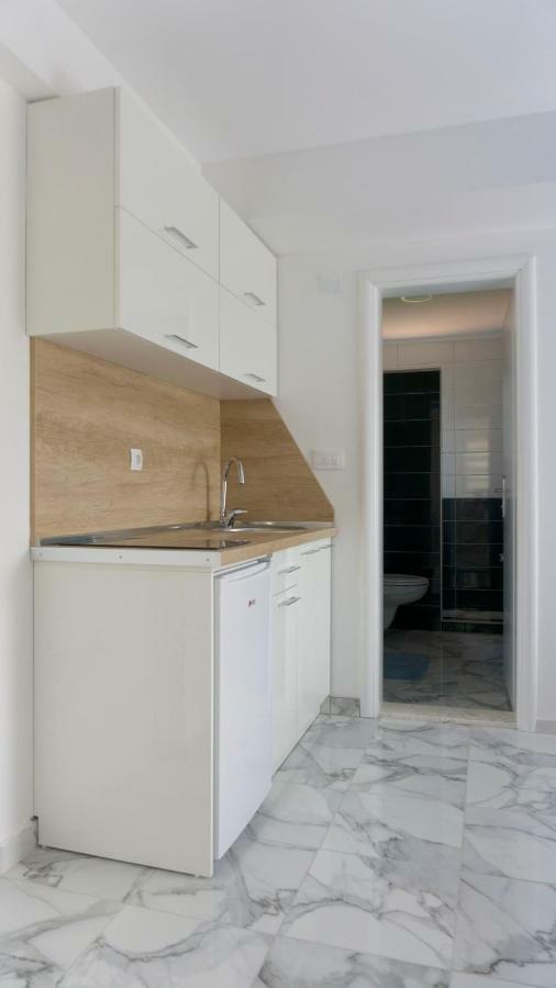 Apartments Ena เทรบินเย ภายนอก รูปภาพ